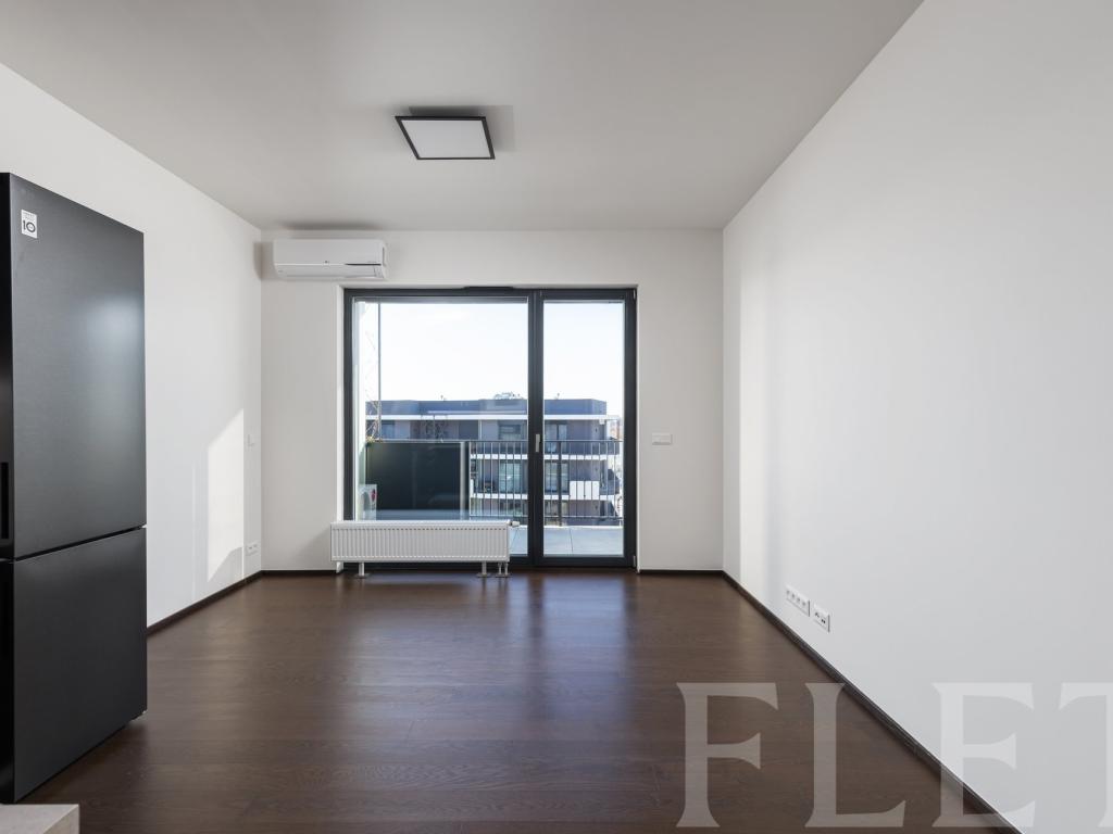 Pronájem bytu 1+kk 27 m2