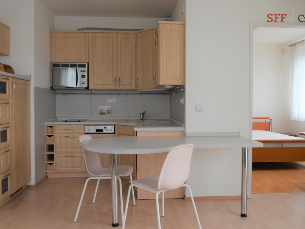 Pronájem bytu 2+kk 50 m2