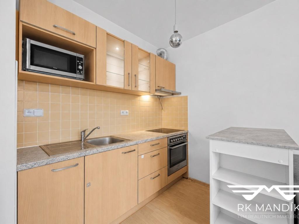 Pronájem bytu 1+kk 33 m2