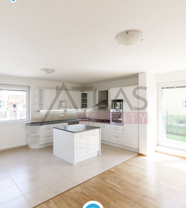 Pronájem domu 400 m2