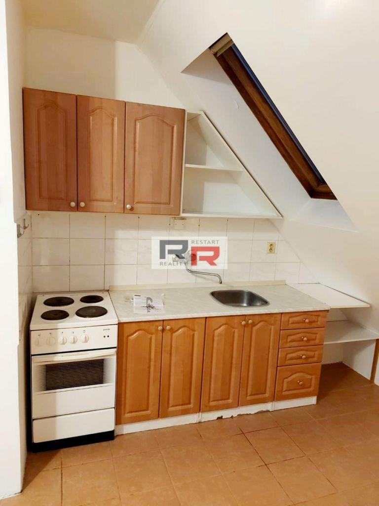 1-room apartment for rent · 36 m² · Olomouc — 392 €/mo
