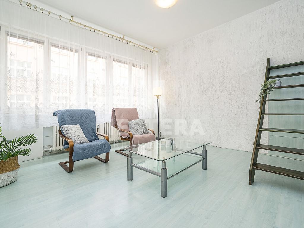 1-istabu dzīvoklis, 64 m²