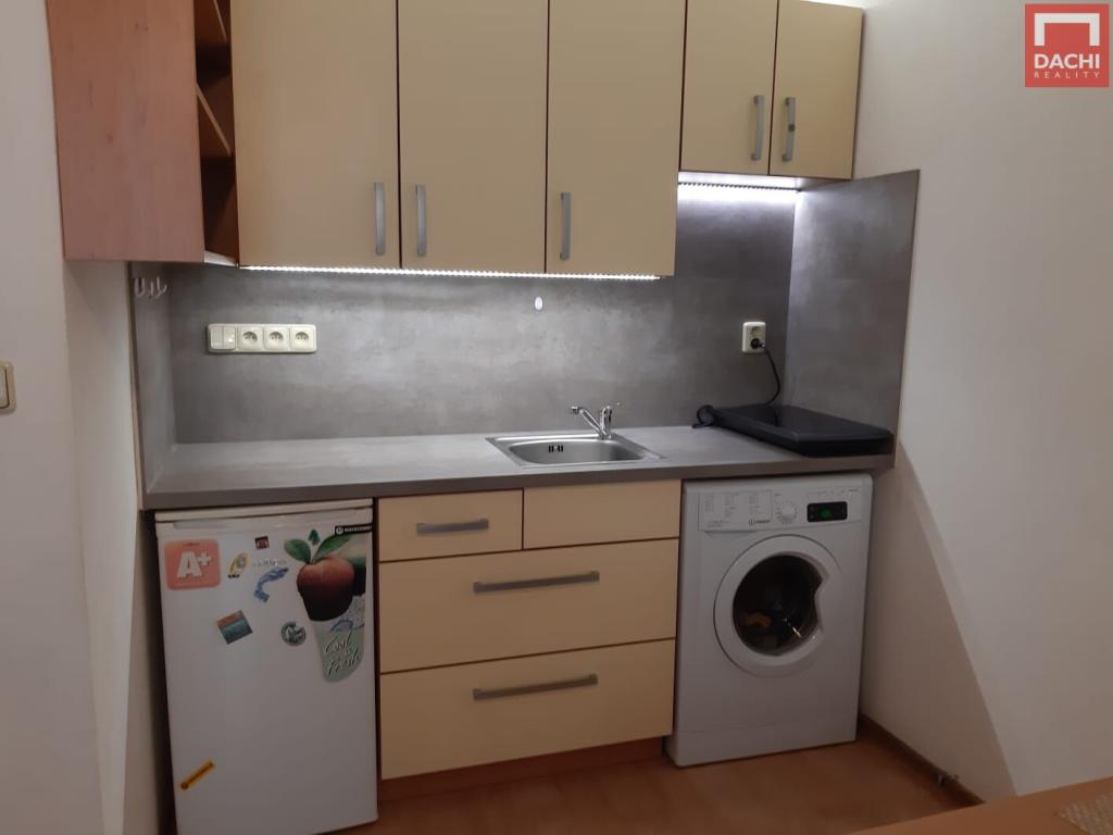 Pronájem bytu 1+kk 30 m2