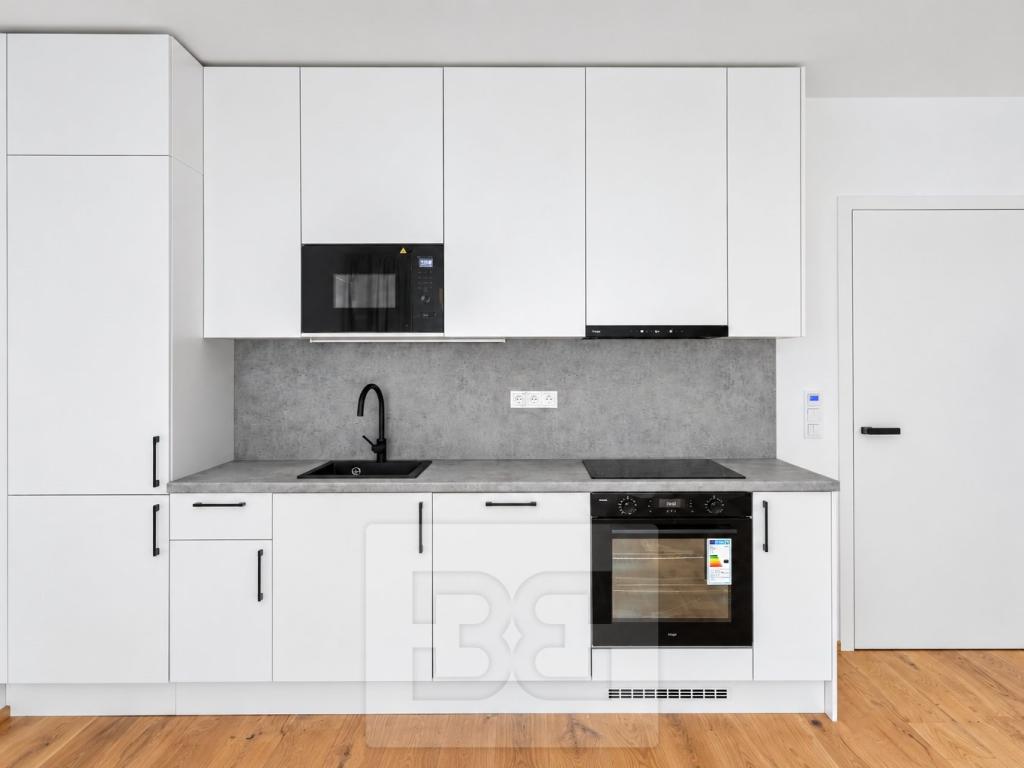 Prodej bytu 1+kk 40 m2, Praha – náhled fotky 7