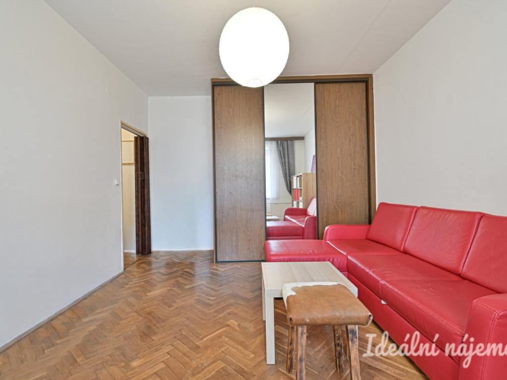 Pronájem bytu 1+1 37 m2