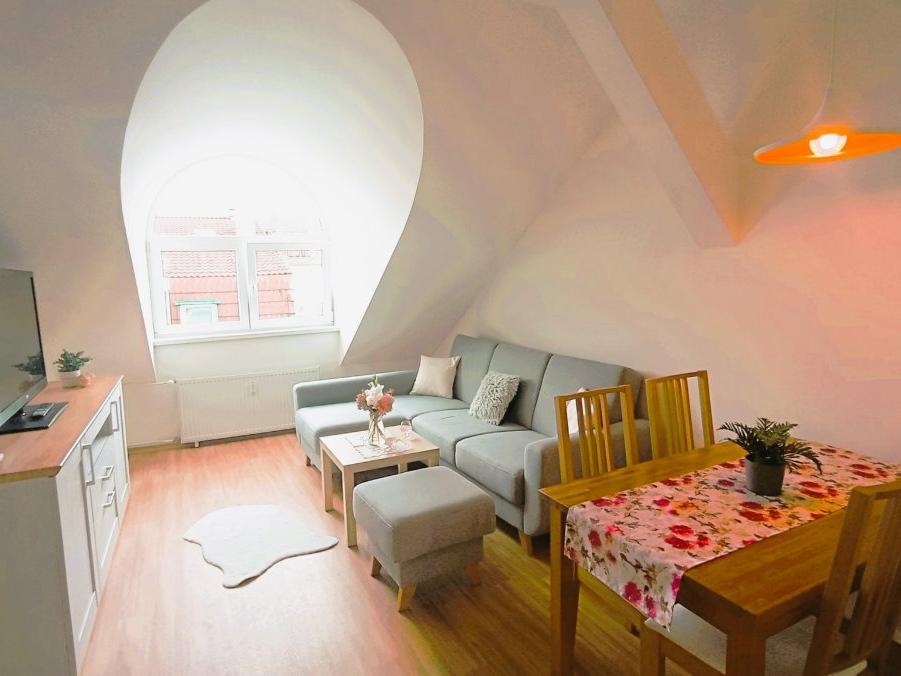 Pronájem bytu 3+kk 70 m2