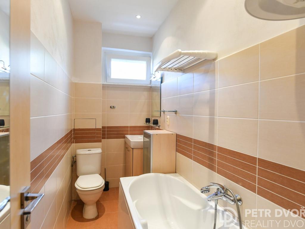 Prodej bytu 2+kk 40 m2, Praha – náhled fotky 9