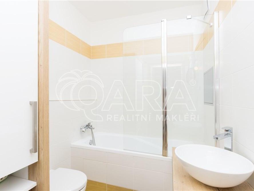 Pronájem bytu 1+kk 34 m2