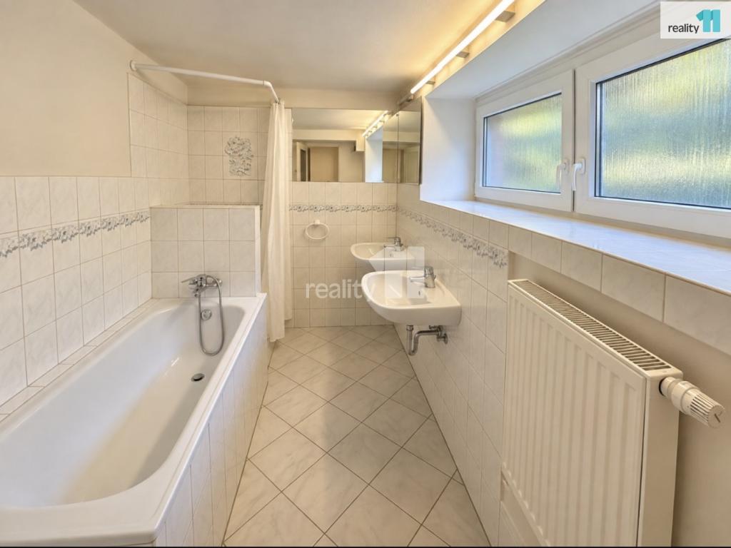 Prodej domu 140 m2, Praha – náhled fotky 18