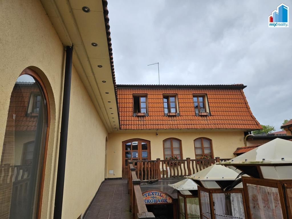 Pronájem bytu 3+kk 97 m2
