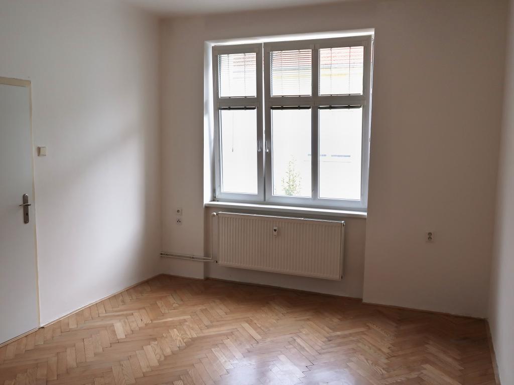 Pronajem bytu 1+1 34 m2