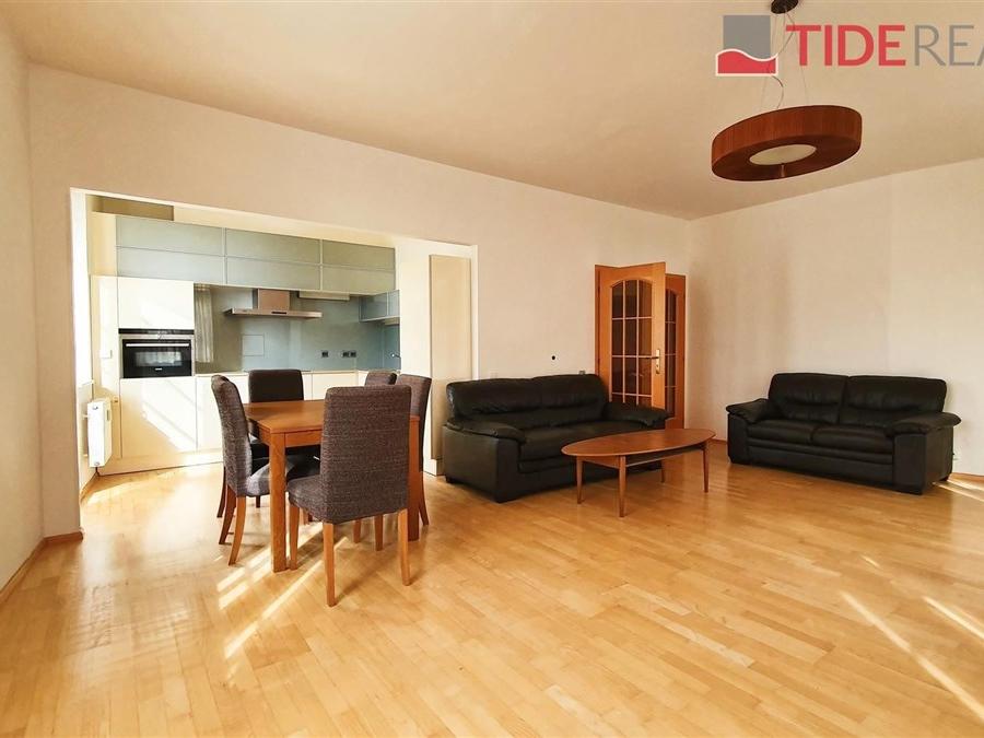 Pronájem bytu 4+kk 122 m2