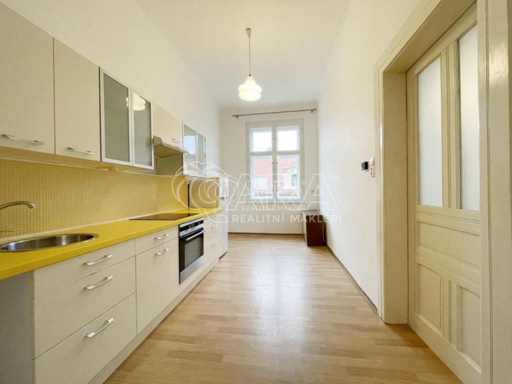 Pronájem bytu 1+1 37 m2