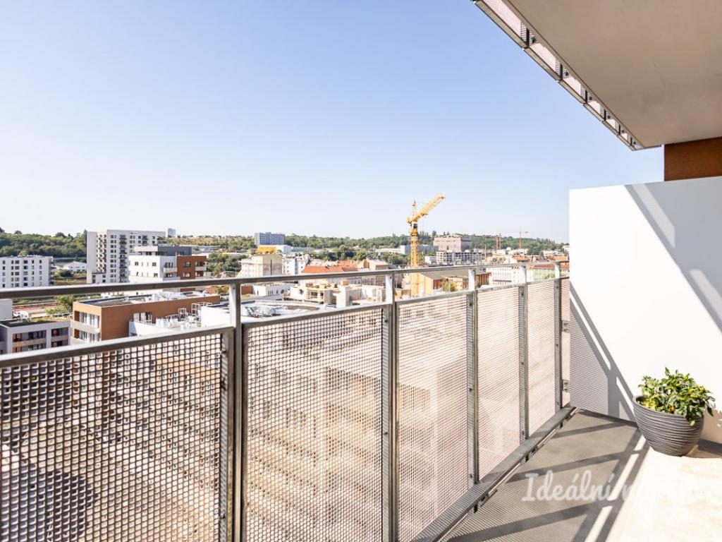 Pronájem bytu 2+kk 55 m2