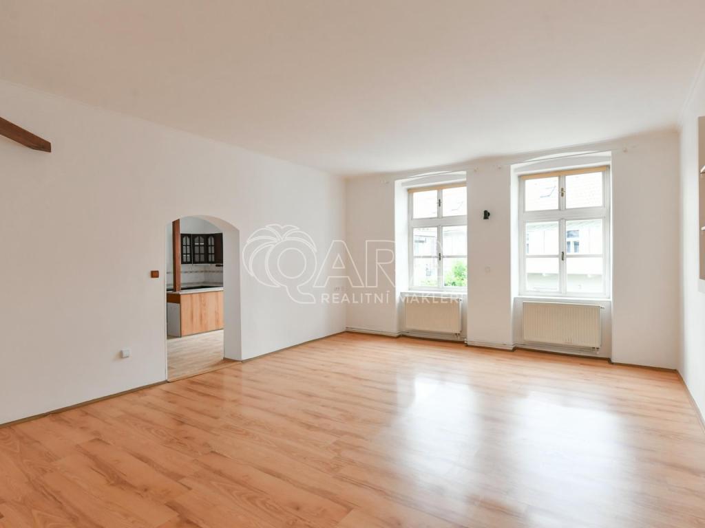 Pronájem bytu 1+1 64 m2