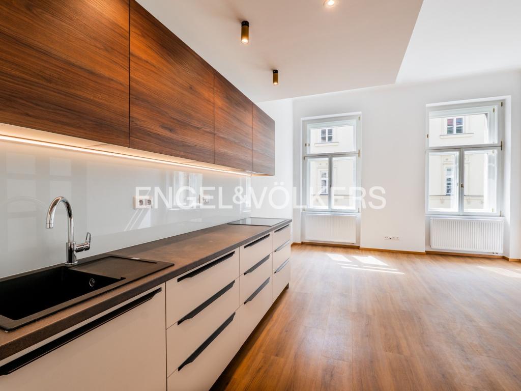 Pronájem bytu 2+kk 65 m2