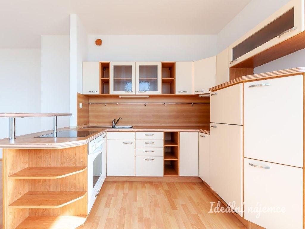 Pronájem bytu 2+kk 64 m2