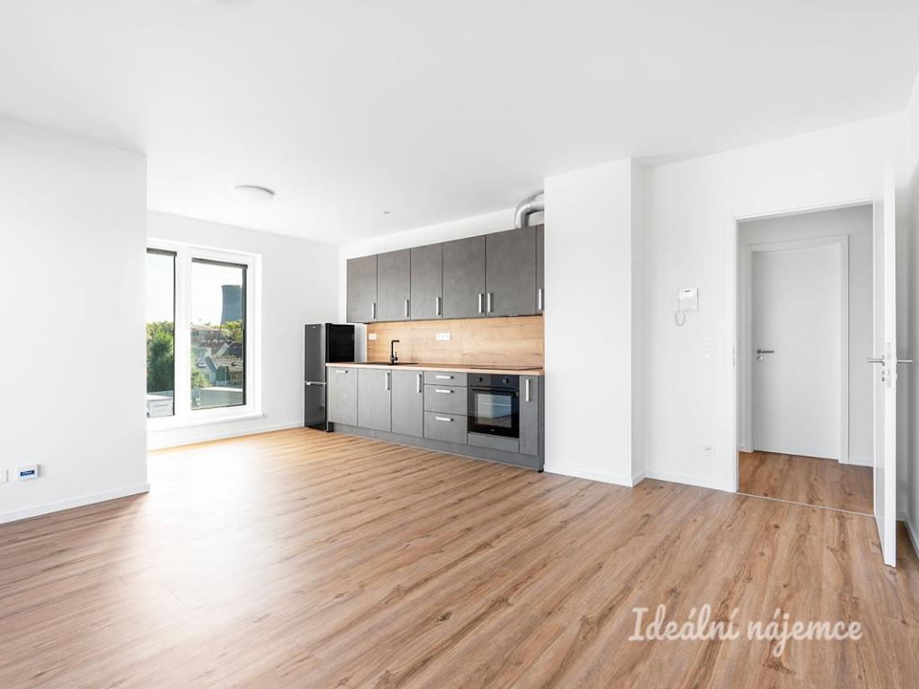 Pronájem bytu 3+kk 73 m2