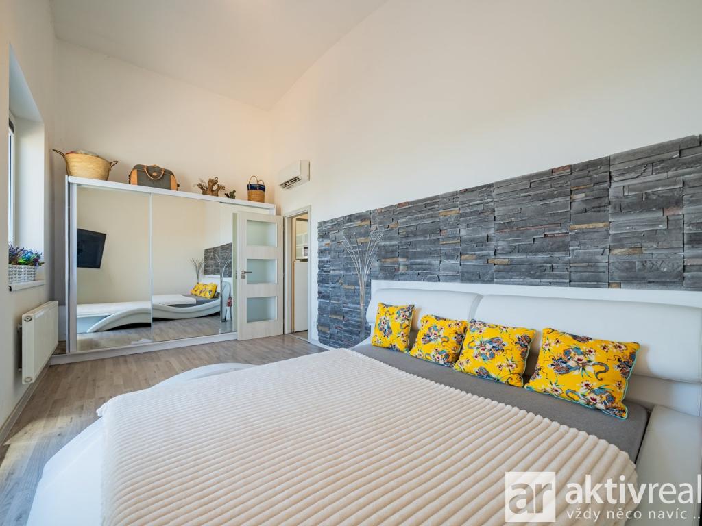 Prodej bytu 2+kk 54 m2, Praha – náhled fotky 16