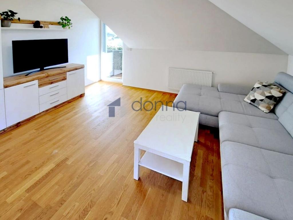 Pronájem bytu 3+kk 76 m2, Praha – náhled fotky 13