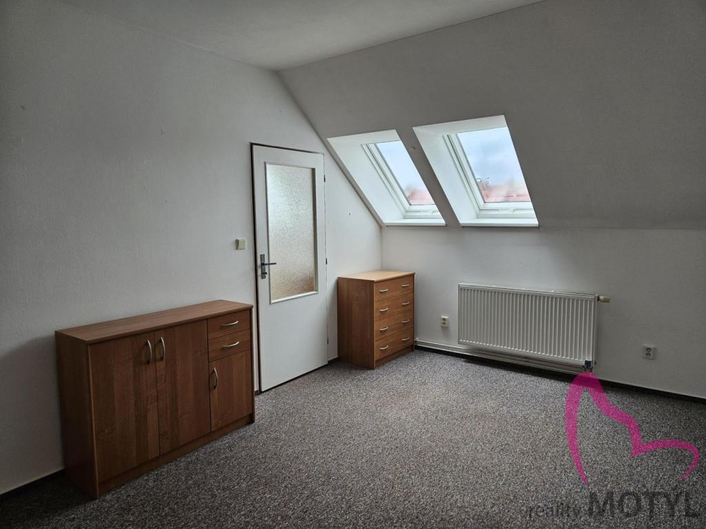 Pronájem bytu 1+1 32 m2
