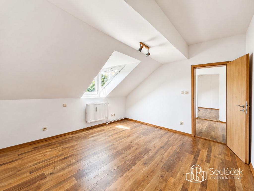 Pronájem bytu 2+1 64 m2
