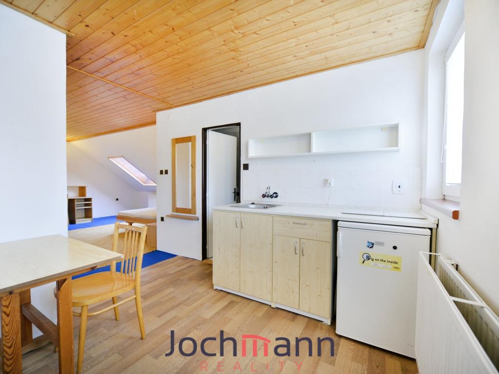 Pronájem bytu 1+kk 35 m2