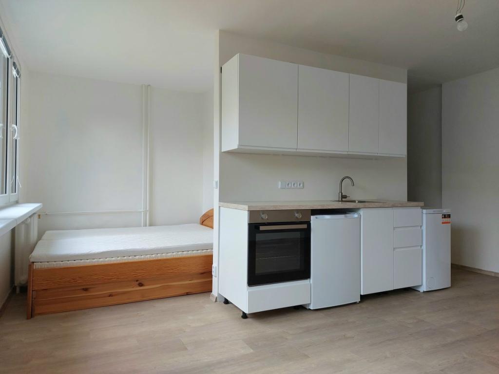 Pronájem bytu 1+kk 33 m2