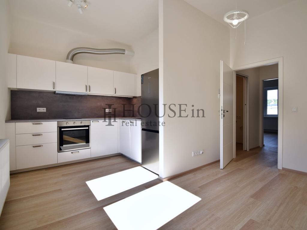 Pronájem bytu 2+kk 37 m2
