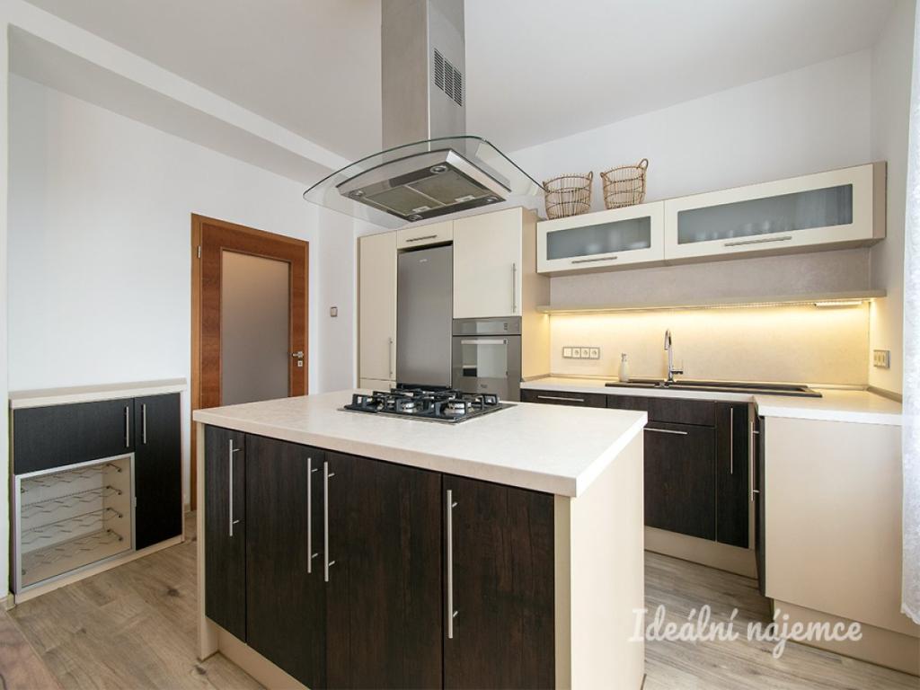 Pronájem bytu 2+kk 58 m2