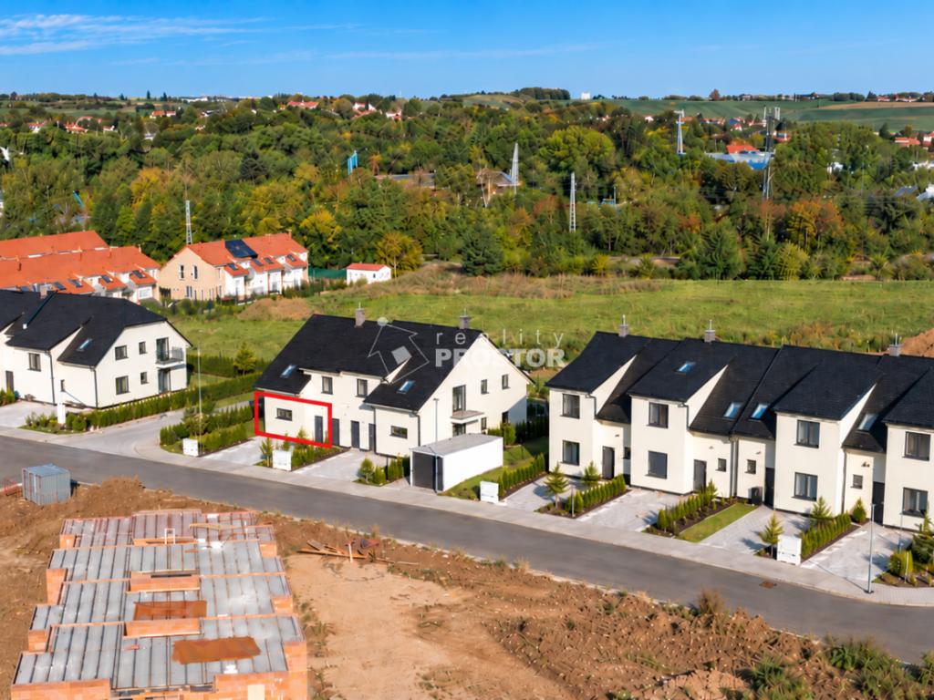 Prodej bytu 2+kk 73 m2, Nučice – náhled fotky 2