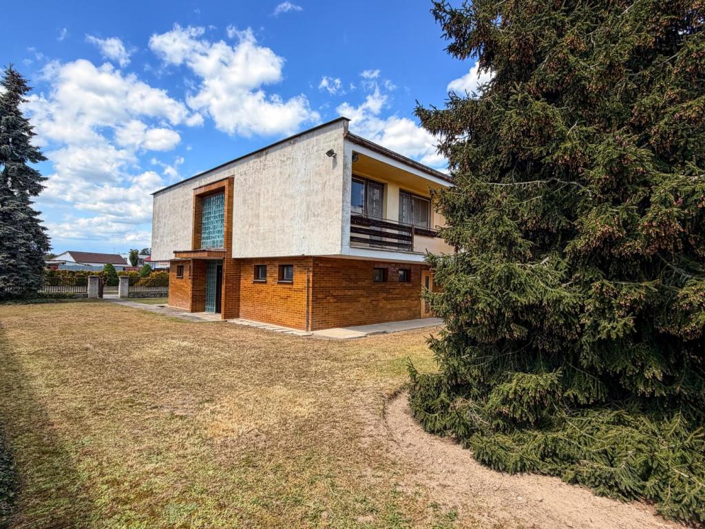Listing 4