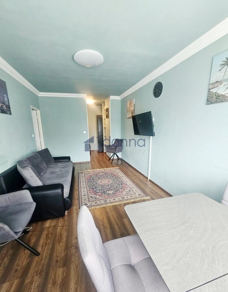 Pronájem bytu 2+kk 55 m2, Praha – náhled fotky 2