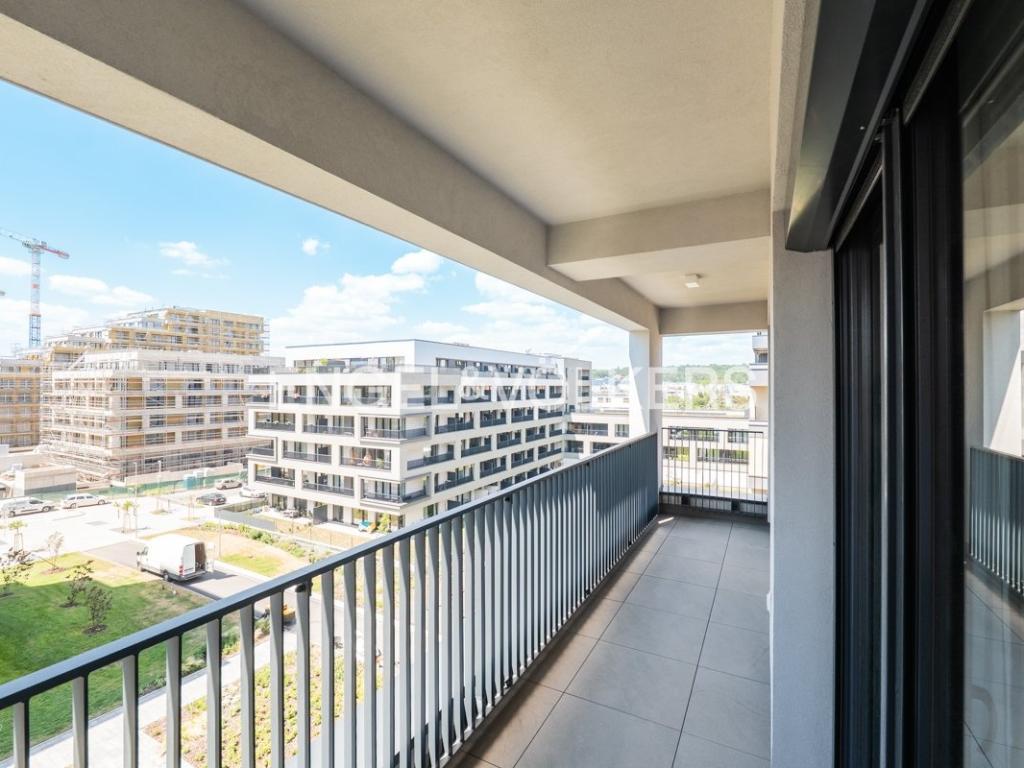 Pronájem bytu 2+kk 60 m2