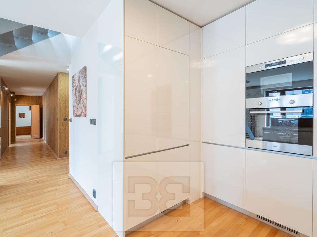 Pronájem bytu 3+kk 110 m2