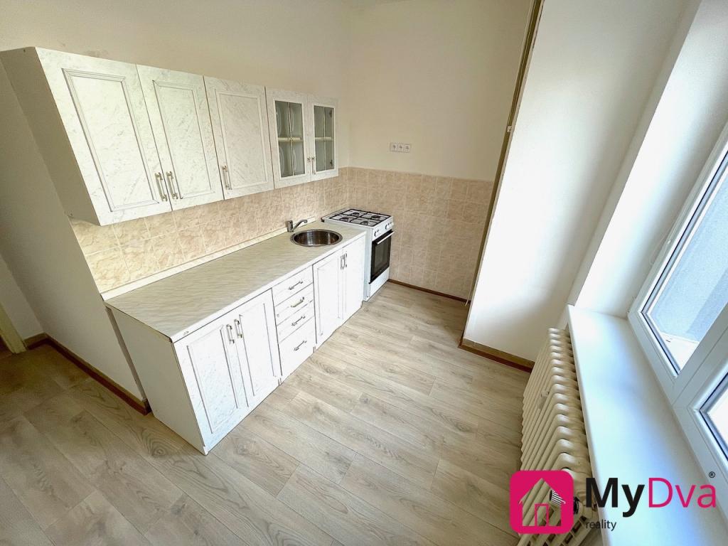 2+1 Apartment in Znojmo - View 4