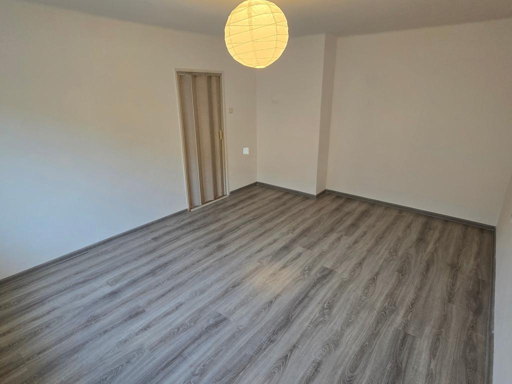 Pronájem bytu 2+1 65 m2, Zlín – náhled fotky 15