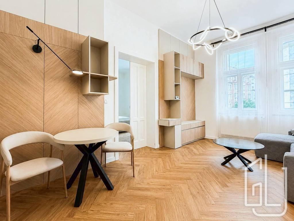 Pronájem bytu 2+kk 64 m2