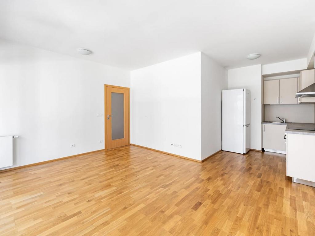 Pronájem bytu 2+kk 58 m2