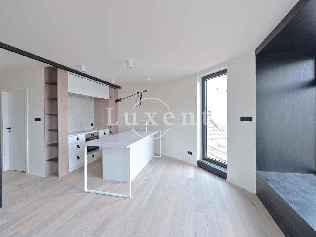 Pronájem bytu 2+kk 60 m2