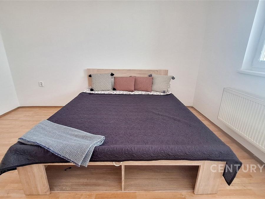 Pronájem bytu 2+kk 61 m2, Znojmo – náhled fotky 3