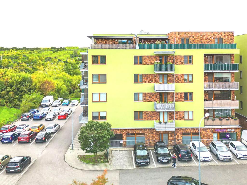 Pronájem bytu 2+kk 55 m2, Brno – náhled fotky 25