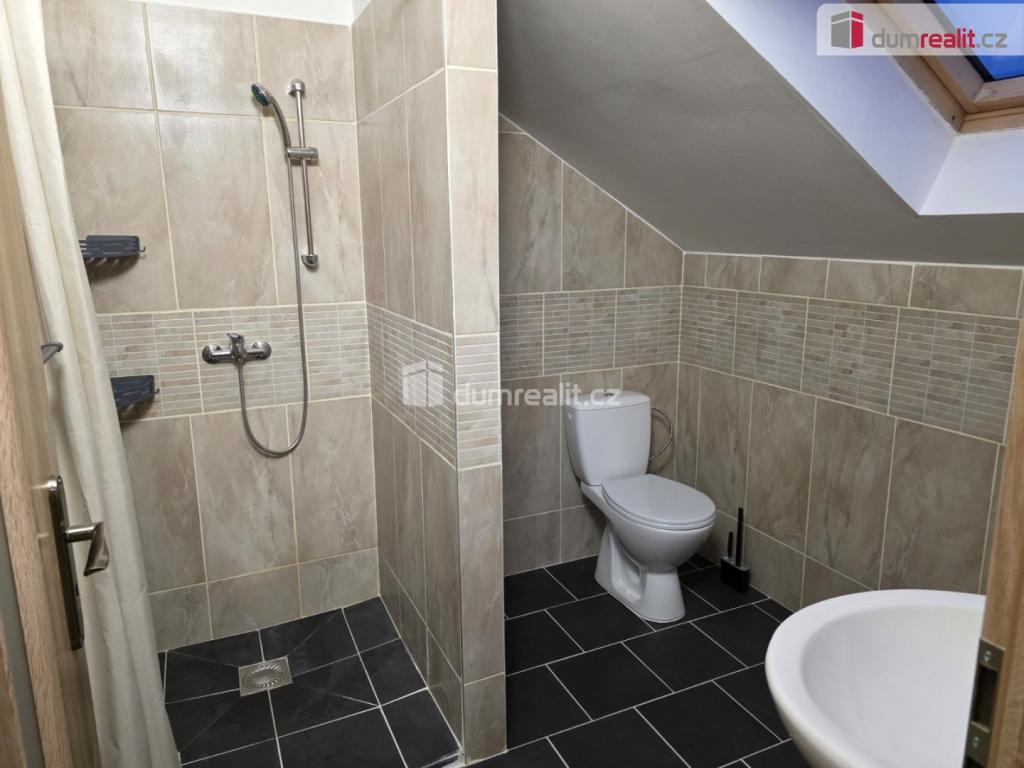 Pronájem bytu 1+kk 28 m2
