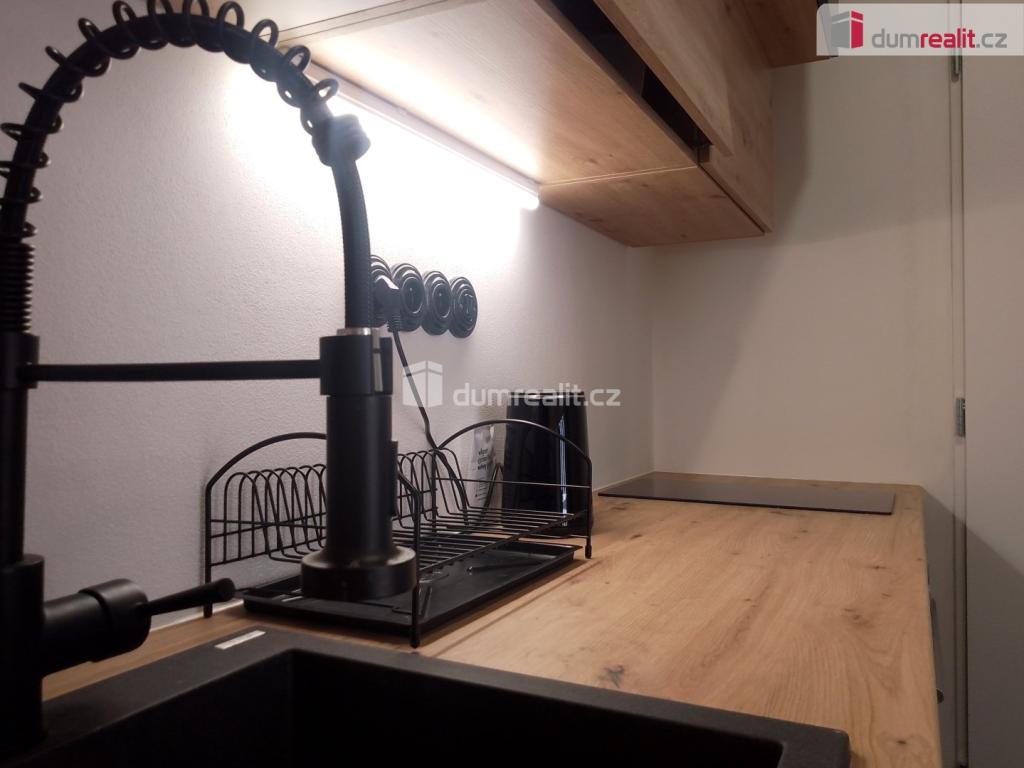 Pronájem bytu 2+kk 33 m2