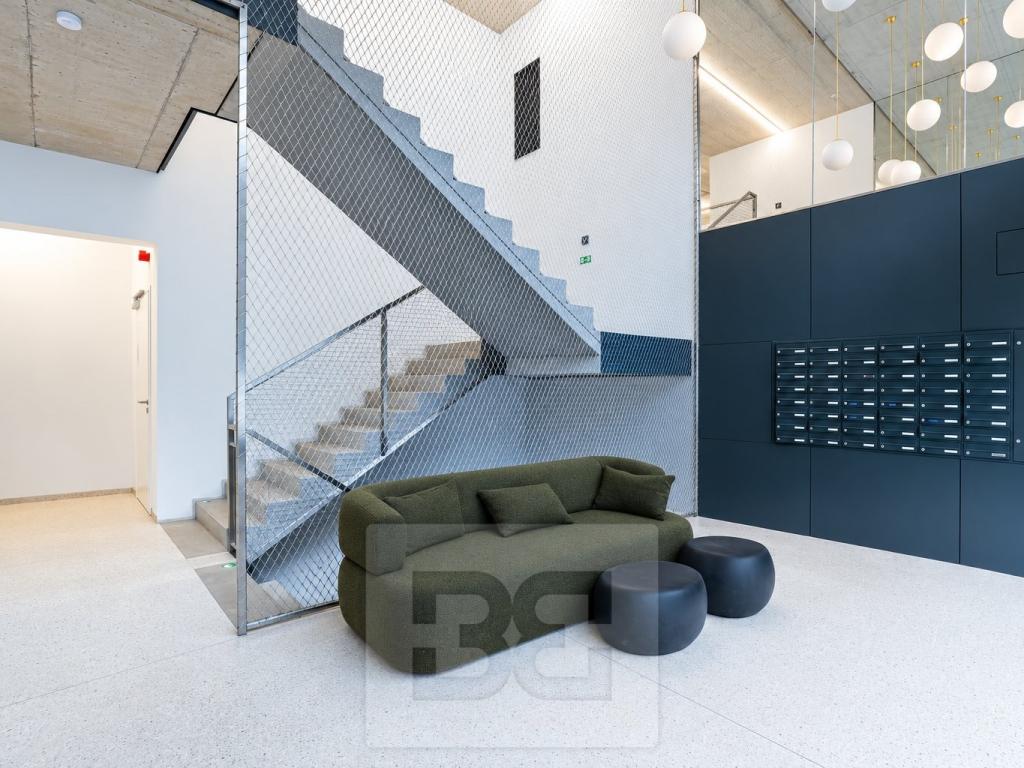 Prodej bytu 1+kk 40 m2, Praha – náhled fotky 17