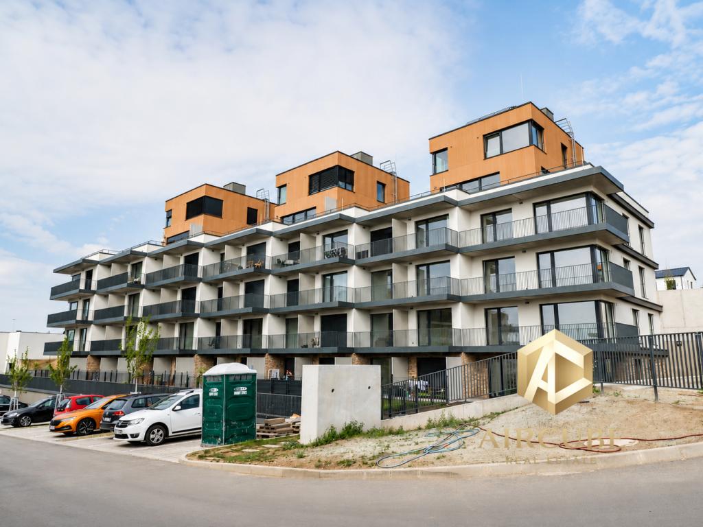 Pronájem bytu 1+kk 32 m2