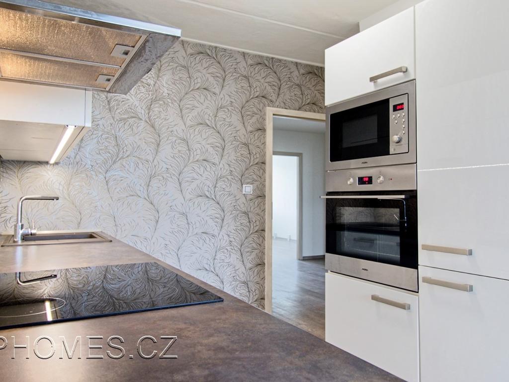 Pronájem bytu 3+1 71 m2, Praha – náhled fotky 9