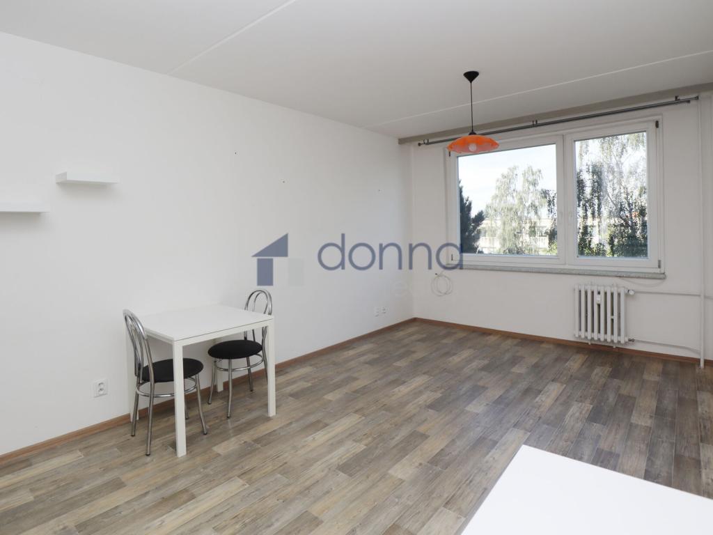 Pronájem bytu 1+kk 30 m2
