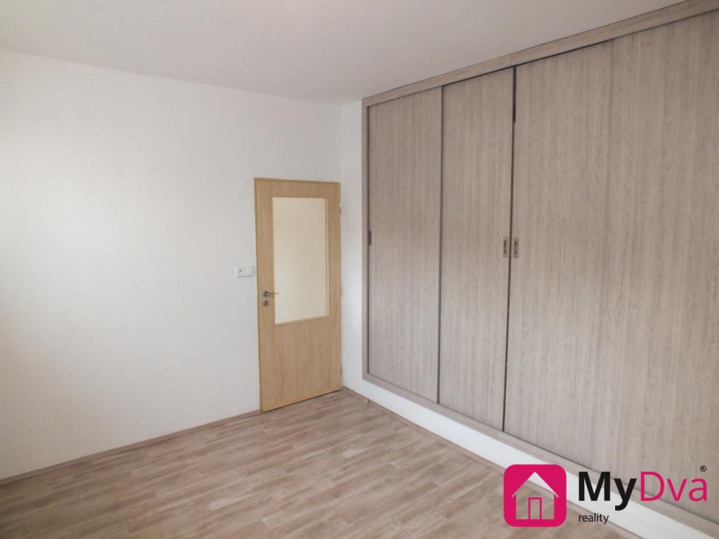 Pronájem bytu 1+1 38 m2