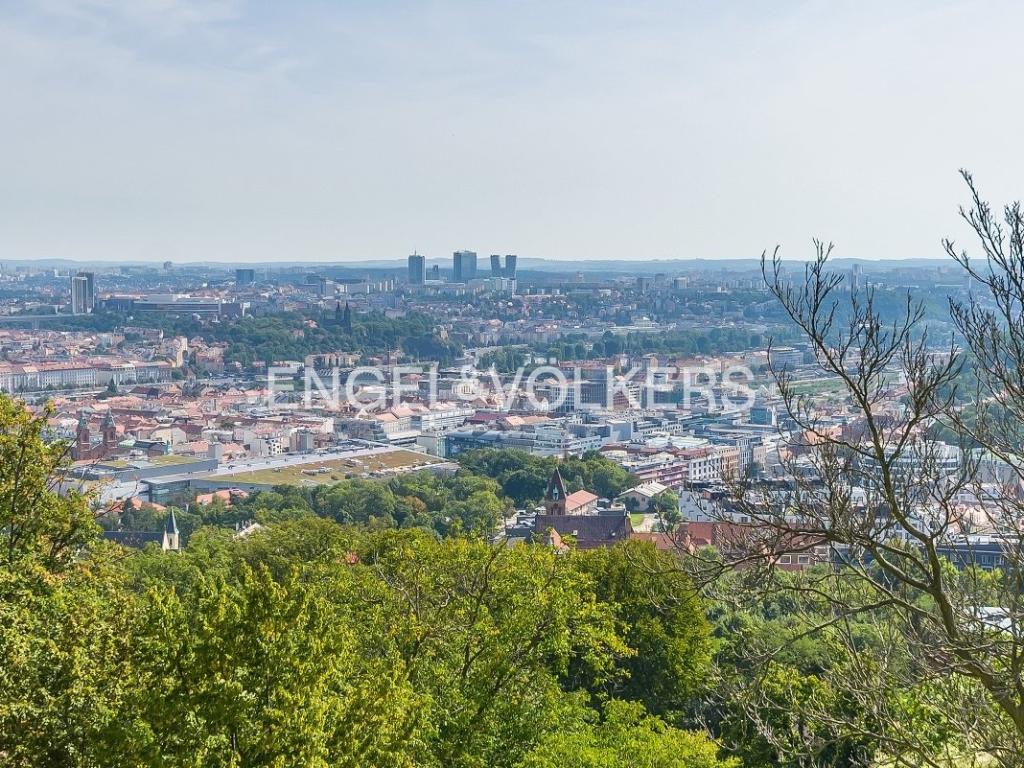 Pronájem bytu 2+kk 60 m2